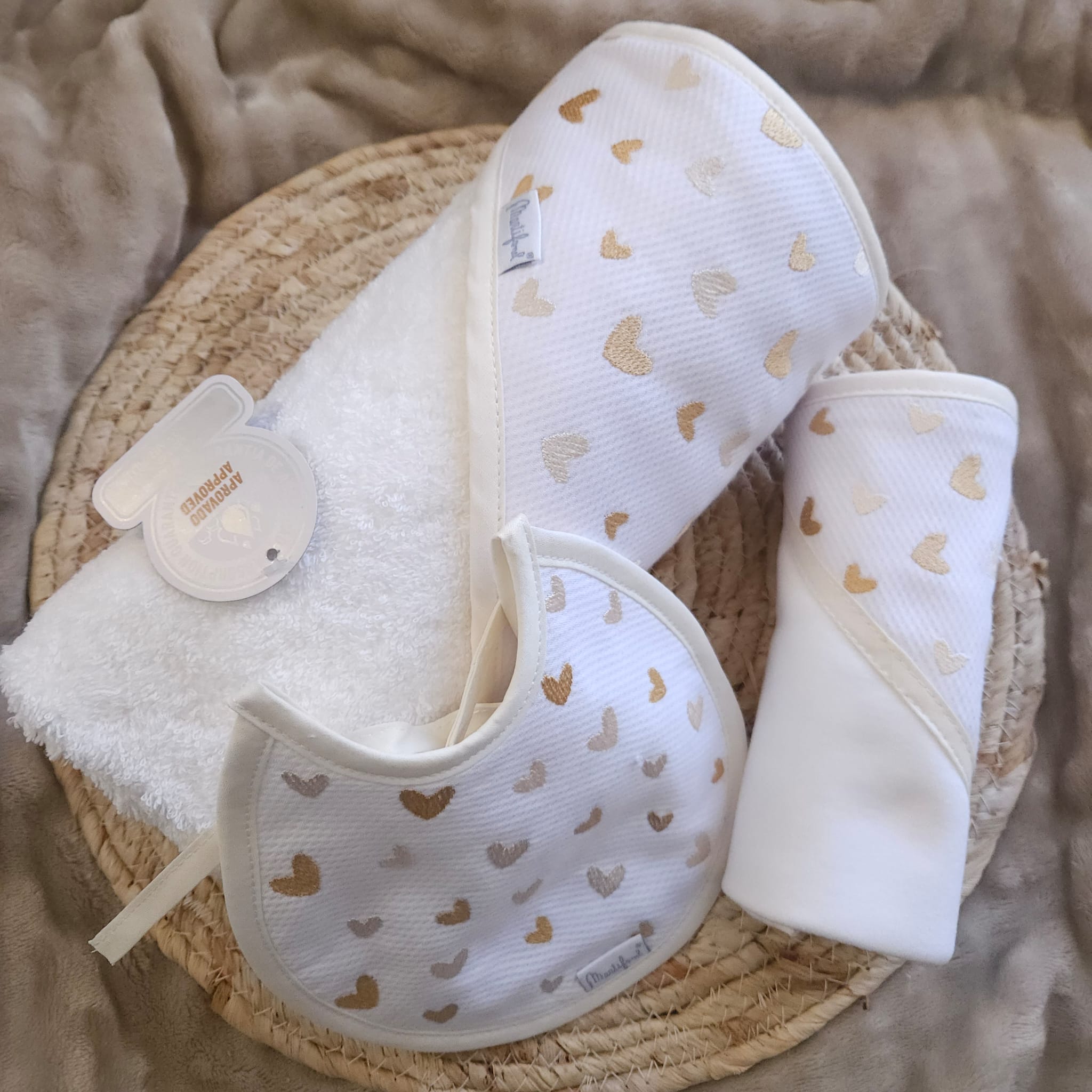 Serviette de bain petit coeur